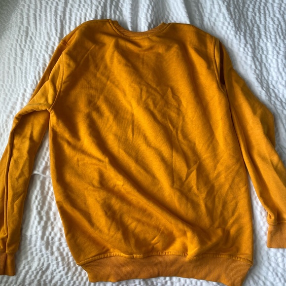 Calvin Klein long sleeve sweater - Picture 3 of 3